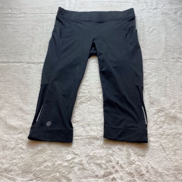 Athleta Black Bare to Run Knicker Capri Leggings Size Small - Picture 1 of 11